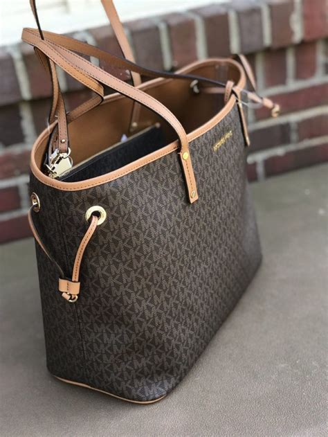 jet set travel large tote bag michael kors|jet set travel large saffiano.